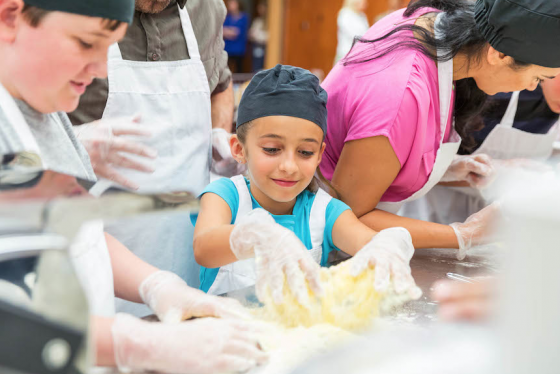 Como o próprio nome diz, dá para a família toda curtir essa experiência.