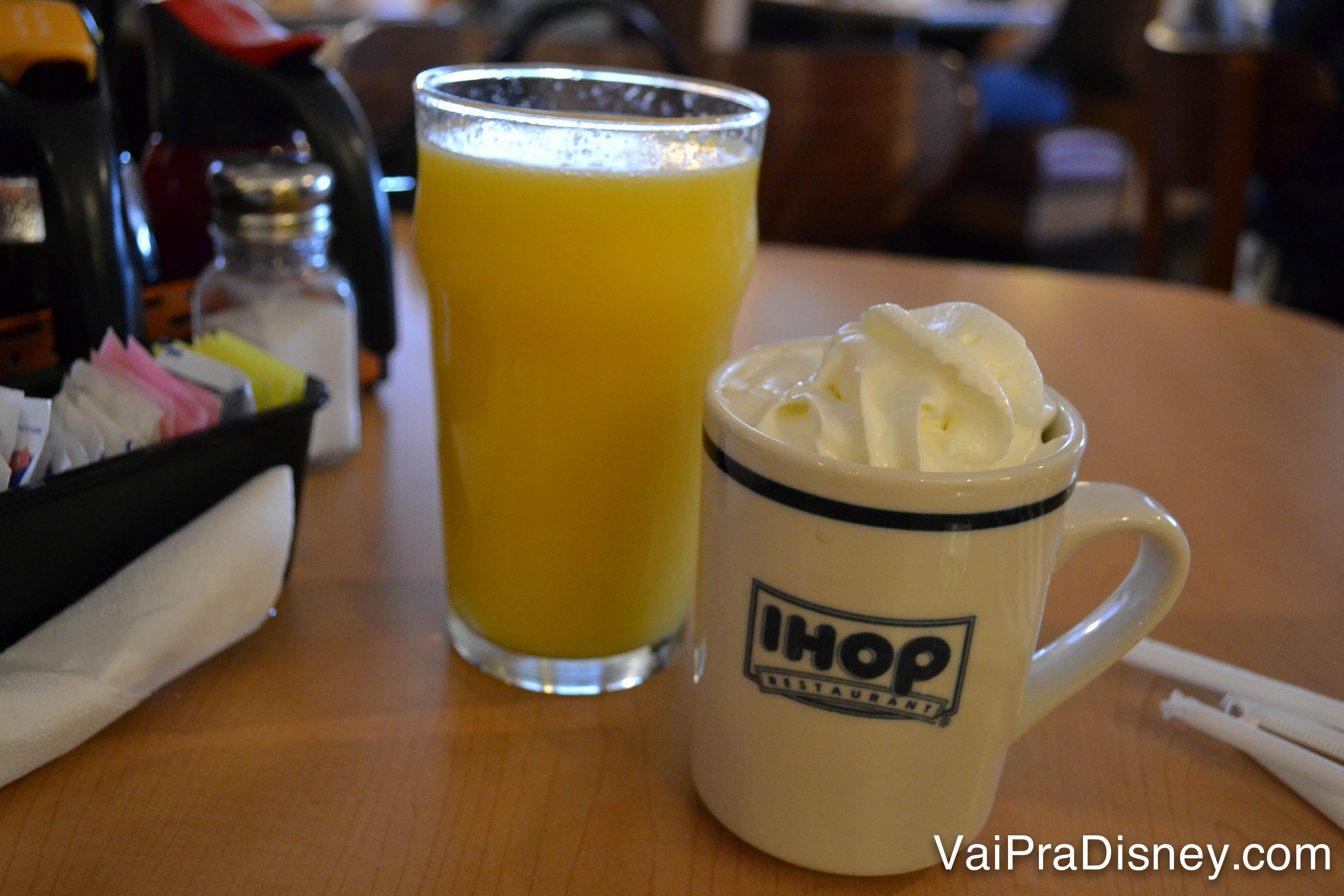 IHOP - Como é o café da manhã americano