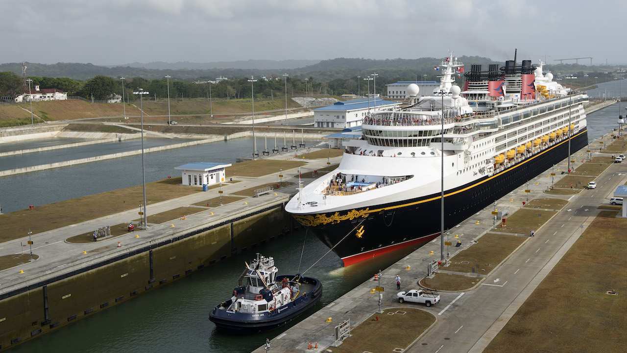 Cruzeiro Disney do Canal do Panamá