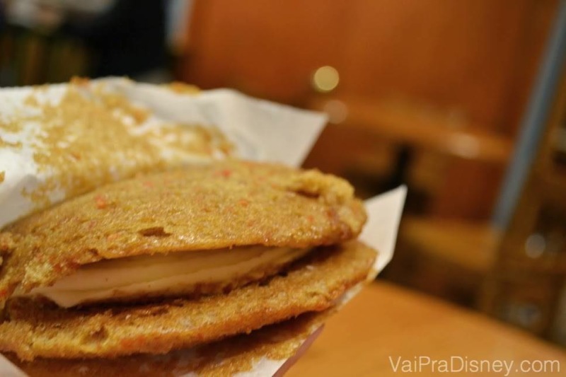 Carrot Cake Cookie, encontrado no Hollywood Studios.