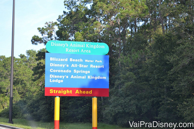 Placa para o Blizzard Beach na entrada da Disney World em Orlando