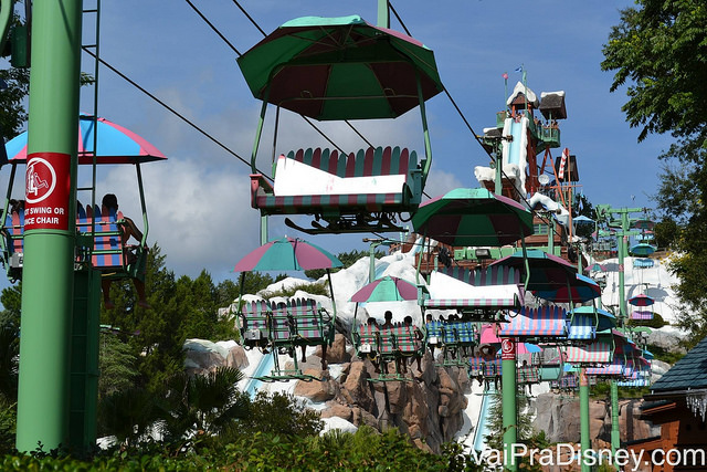 Teleférico que te leva até o topo do Mount Gushmore no Blizzard Beach