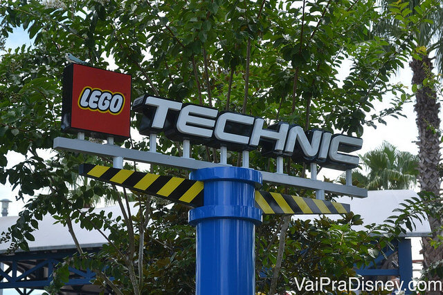 Entrada da área mais radical do Legoland