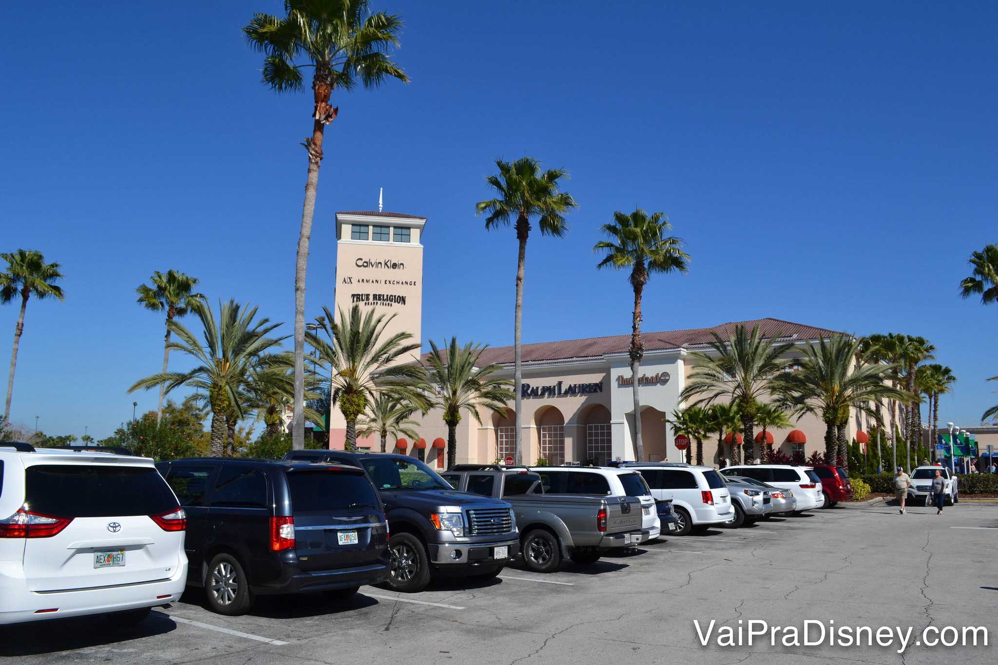 Premium Outlets de Orlando, chegue cedo para não ficar com poucas opções