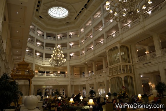 Foto da decoração do Grand Floridian, em estilo vitoriano 