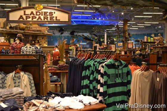 Bass Pro Shops: loja de esportes ao ar livre em Orlando