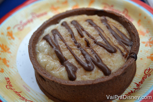 Quem já comeu beijinho e cocada sabe bem que falta algo de especial nessa torta. 