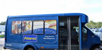 Shuttle da Alamo que te busca de graça nos hotéis da Disney