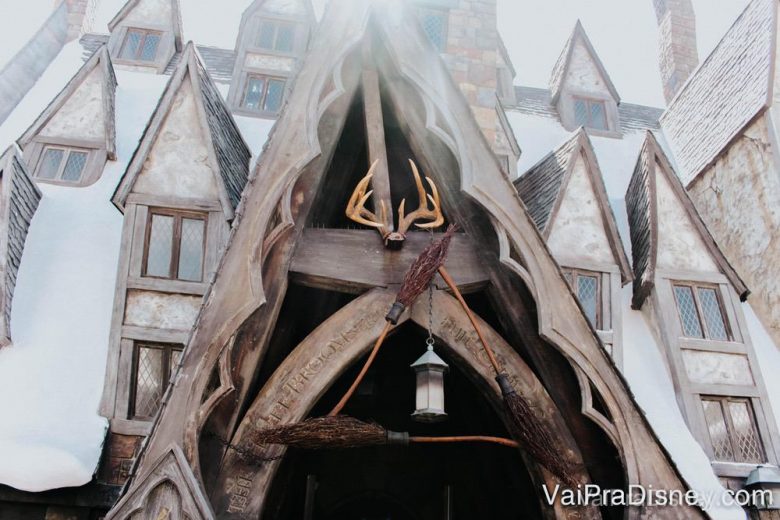 O bar 3 Vassouras é um dos pontos mais marcantes de Hogsmeade na história.