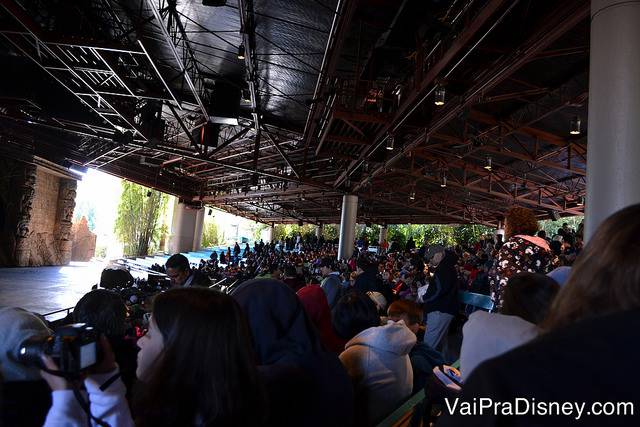 Foto da plateia no show do Indiana Jones no Hollywood Studios 