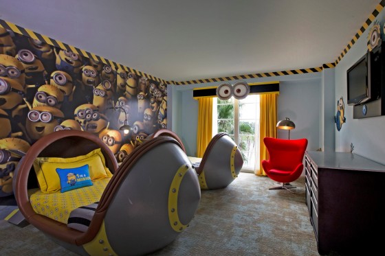 Foto do quarto dos minions no Loews Royal Pacific na Universal 