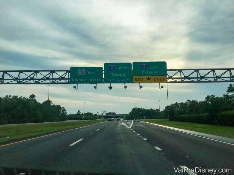 Aluguel de carro em Orlando - Vai pra Disney?