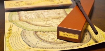 As varinhas interativas vem com essa etiqueta dourada.