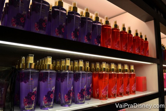 Alguns produtos da Victoria's Secret.