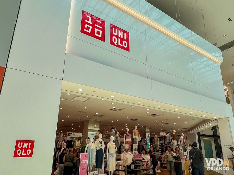 Foto da vitrine da loja Forever 21