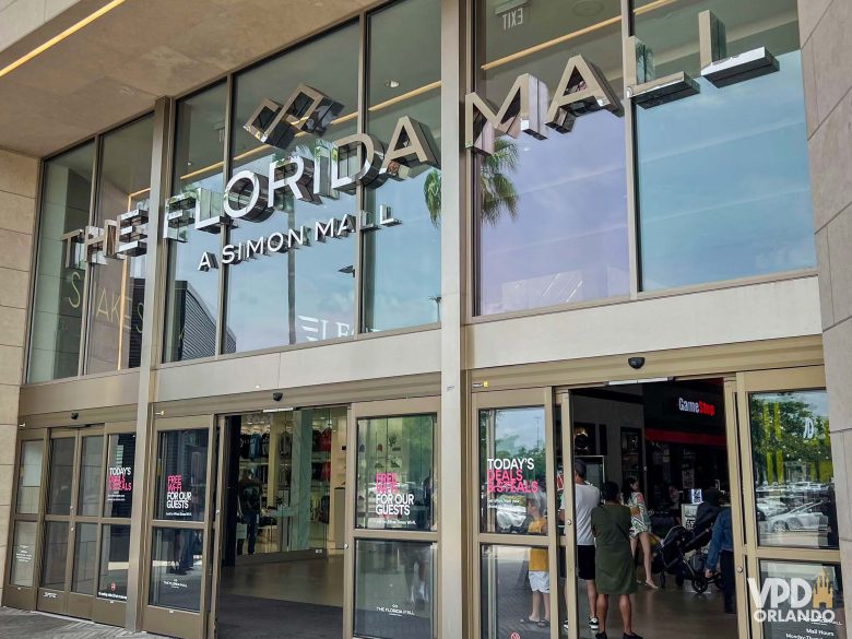 Foto da entrada do Florida Mall