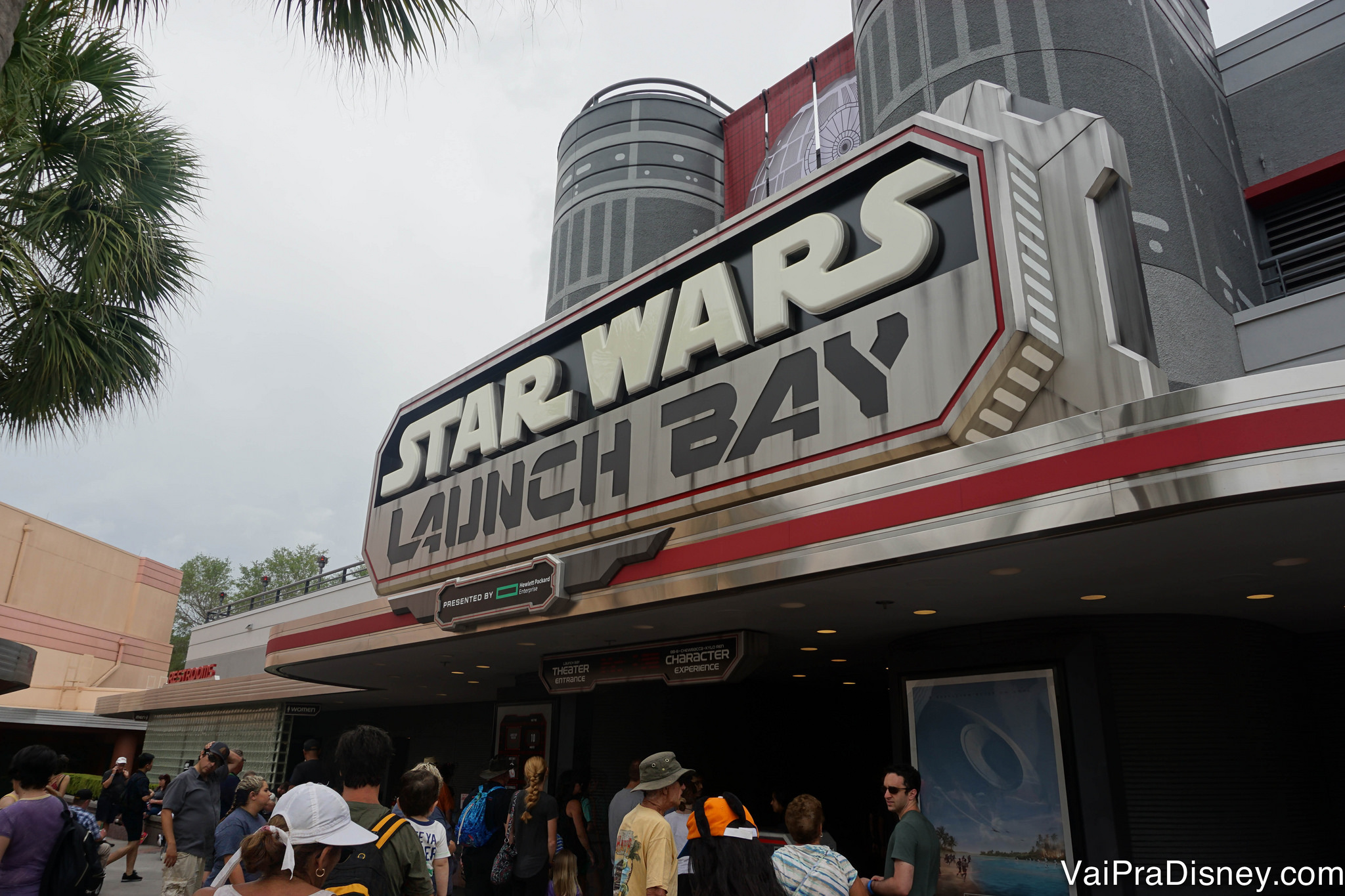 Launch Bay, para os apaixonados por Star Wars.