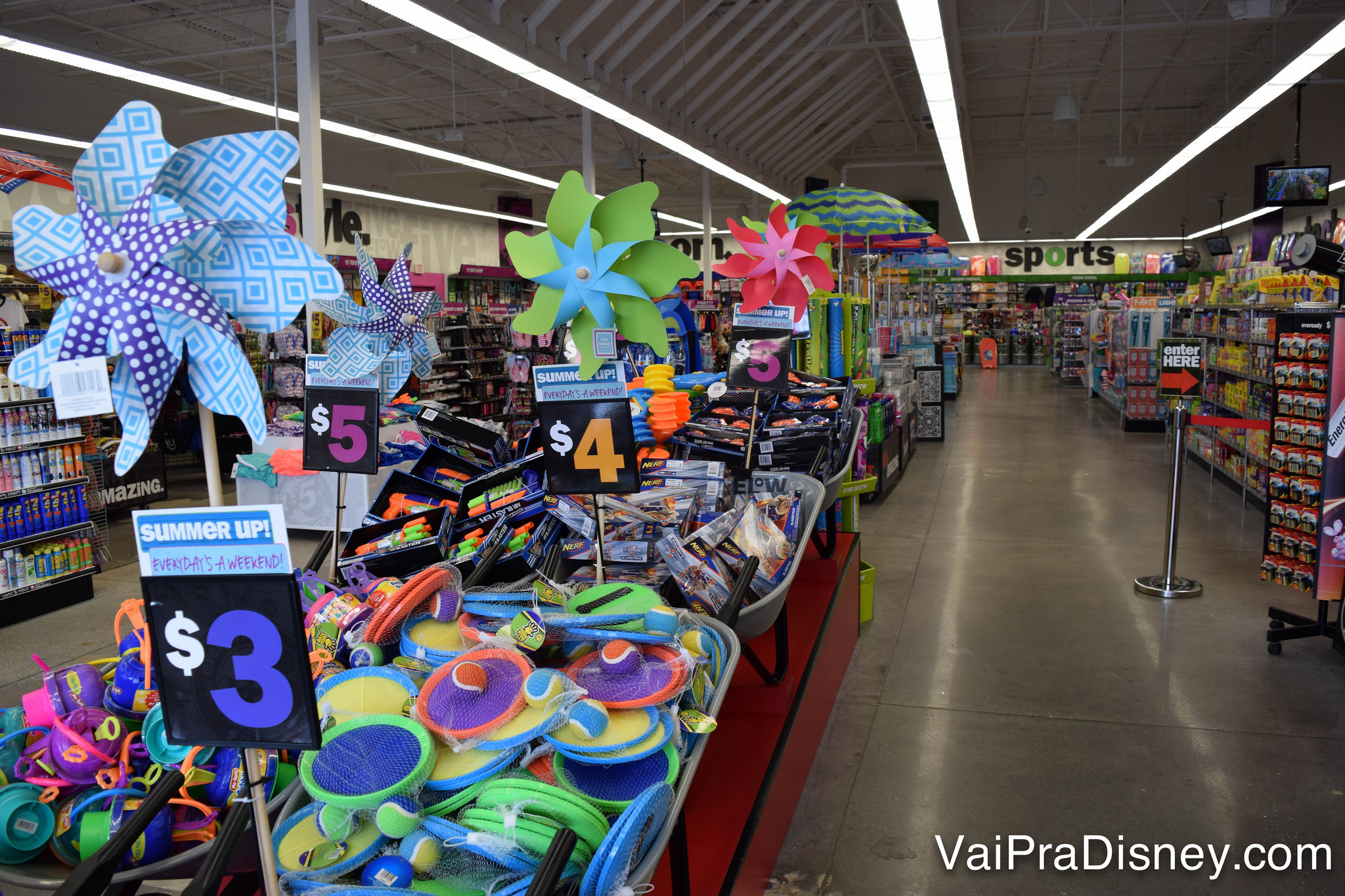 Five Below loja de desconto em Orlando Vai pra Disney?