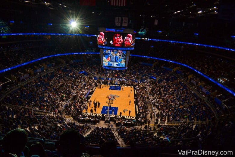 NBA: jogo de basquete em Orlando - Vai pra Disney?