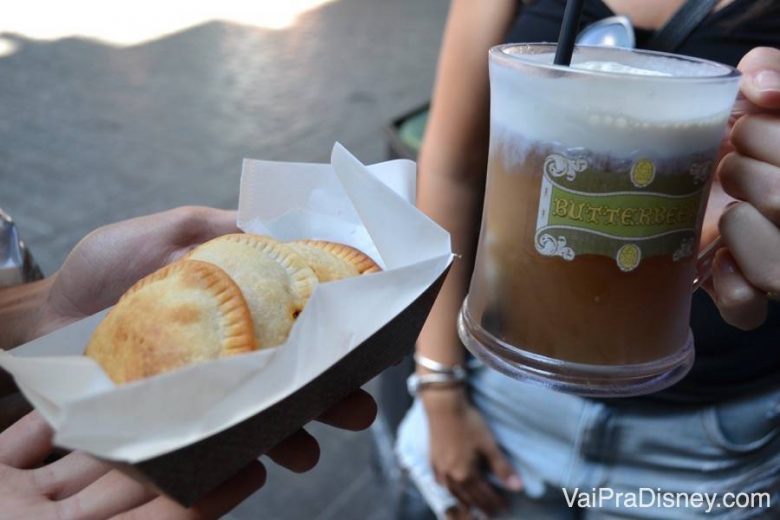 Empanadas do Harry Potter. A combinação soa estranha, mas eu gostei do sabor