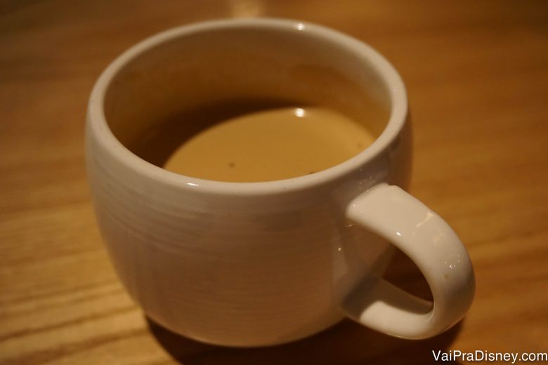 Foto da xícara do café Vietnamita, segundo a Bia, o melhor que ela já tomou 