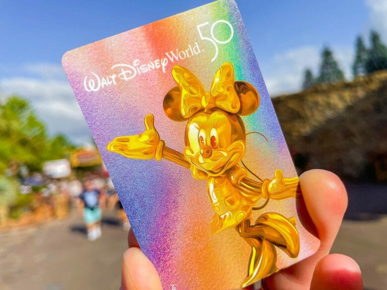 ingresso físico em cartão da Disney