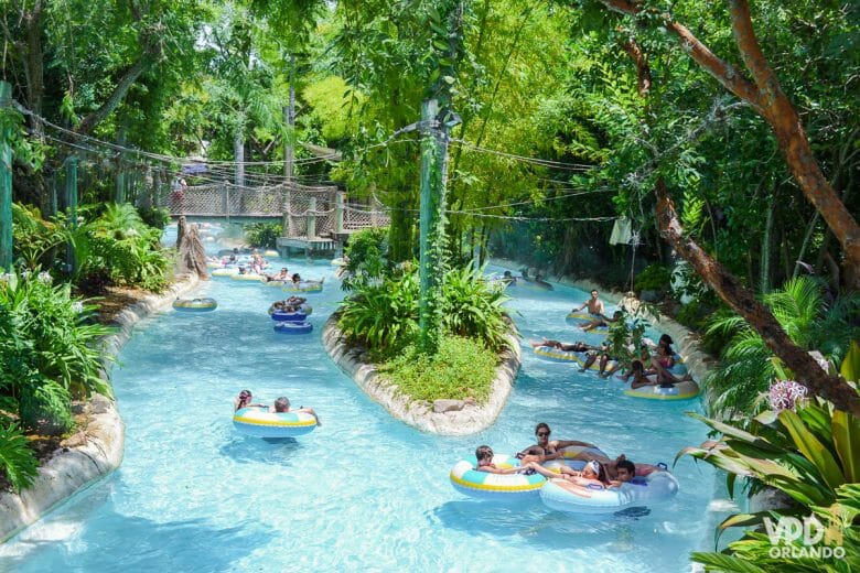 Nada como relaxar em um rio de correnteza no Typhoon Lagoon no calorão de Agosto