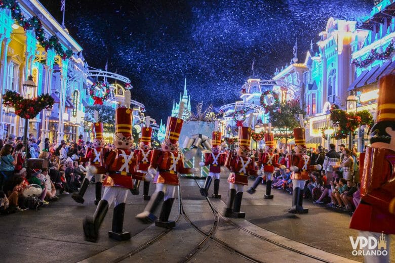 Datas da festa de Natal Mickey's Very Merry Christmas Party em 2023