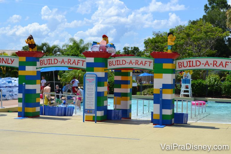 Apesar de eu achar muito pequeno para um parque aquático, se você for ao Legoland Water Park com a expectativa certa, ele é bem bonitinho. 