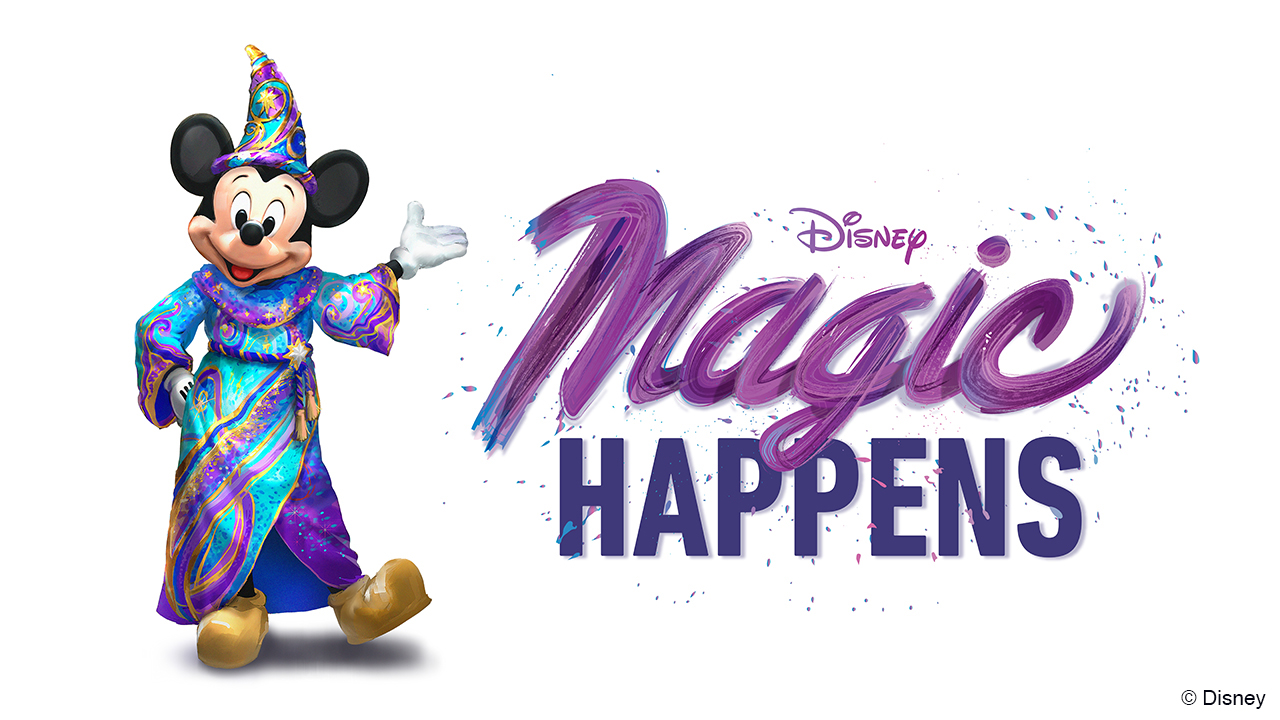 Imagem de divulgação da nova parada Magic Happens, com o Mickey Feiticeiro ao lado do nome escrito em roxo. 