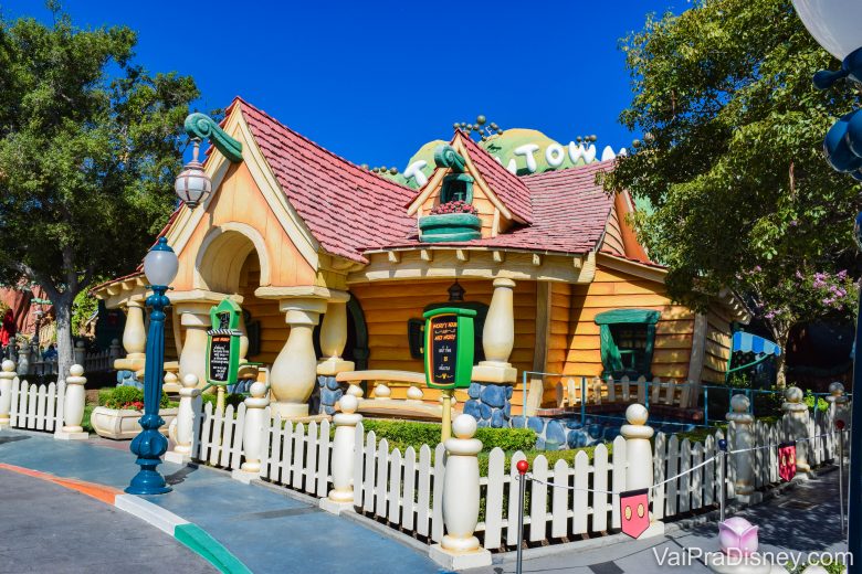 Disneyland California - Dá pra encontrar o Mickey na casinha dele!