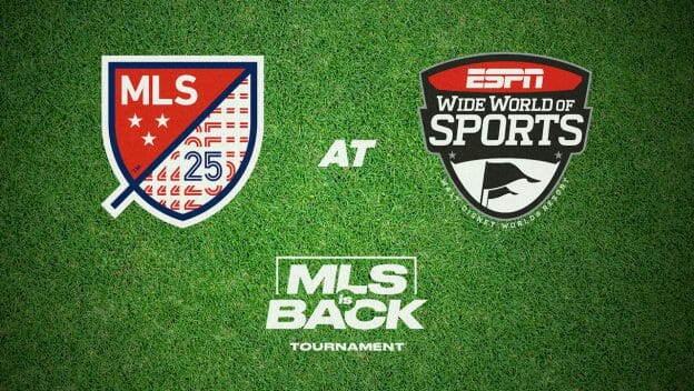 Foto do anúncio da MLS de que as partidas serão retomadas no ESPN Wide World of Sports na Disney. Ele mostra o símbolo da MLS e o do ESPN Wide World of Sports. 