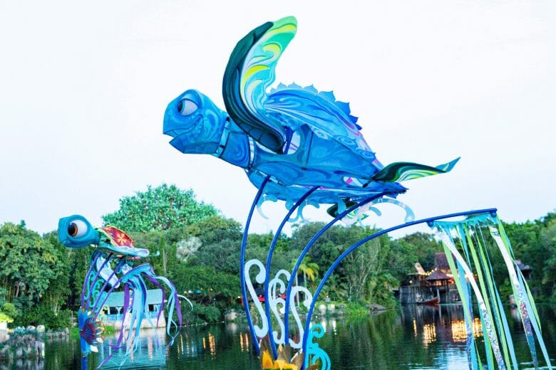 Imagem conceito do novo show KiteTails, com pipas das tartarugas de Procurando Nemo.