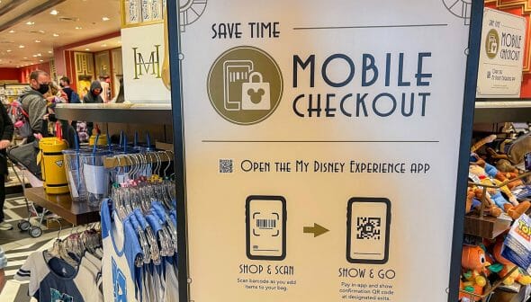 Mobile Checkout: como comprar pelo celular e evitar filas na Disney