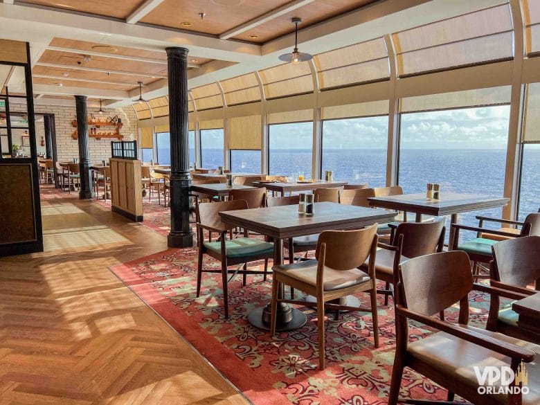 A camiseta que define a viagem!